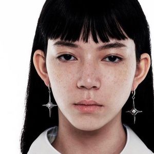 KINDNESS ORIGINAL stardust spark earrings